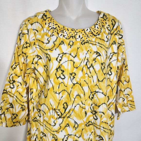 Breckenridge Petite Womens Top Size PM Yellow Black Embellished Neck 3/4 Sleeve - Picture 3 of 10